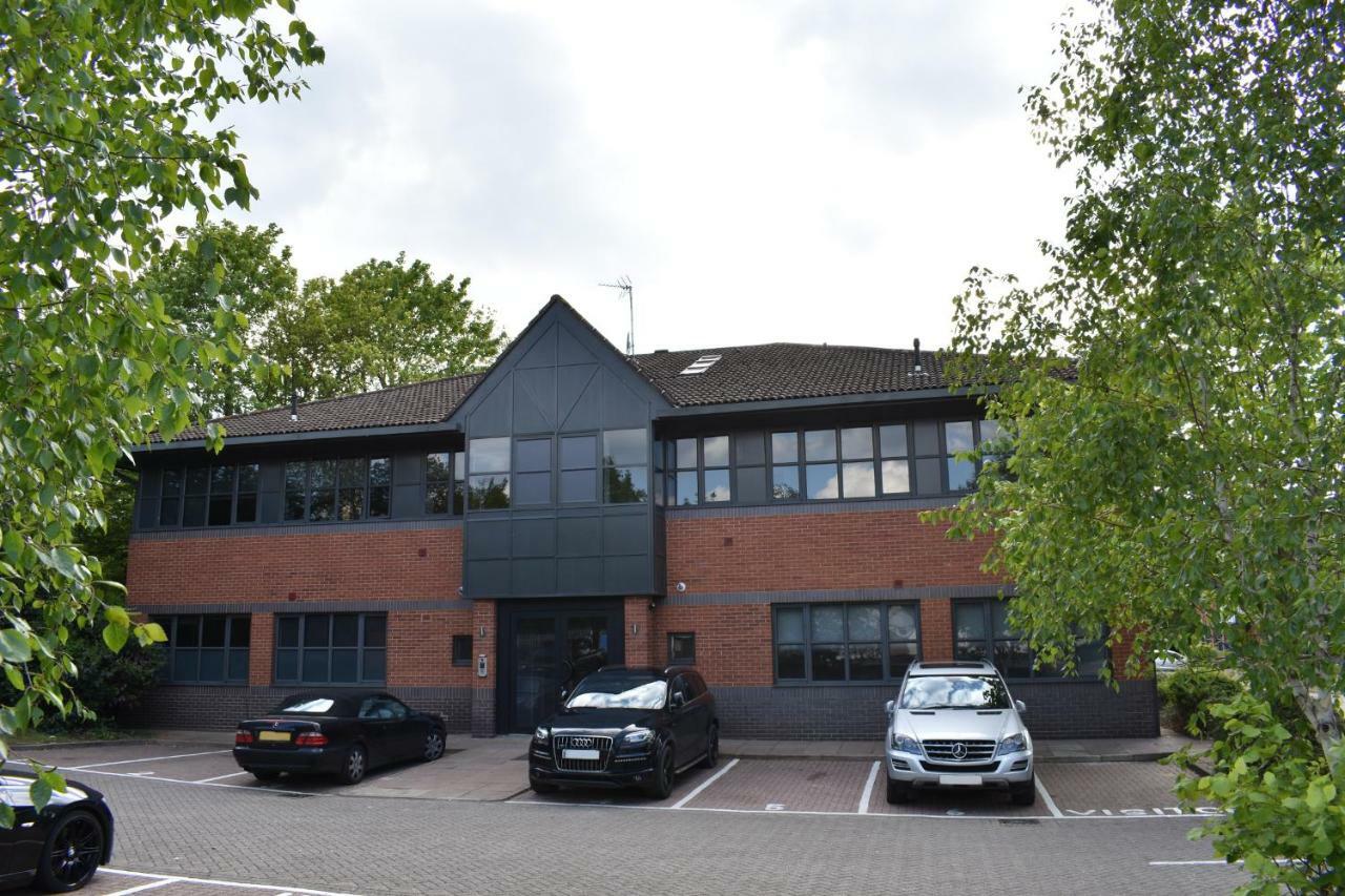 Watford Century House, Self Contained Units Apartment Watford (Hertfordshire)