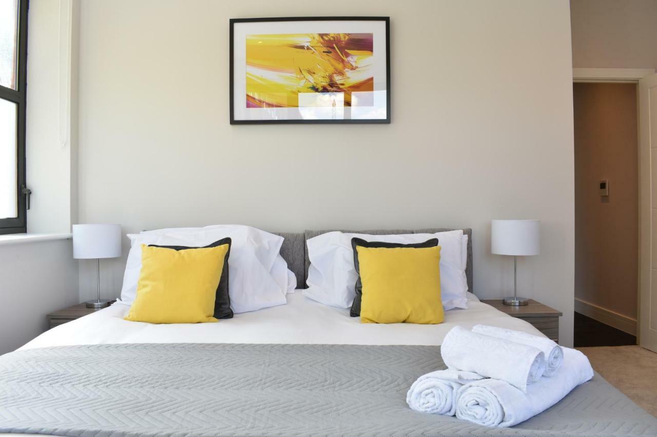Watford Century House, Self Contained Units